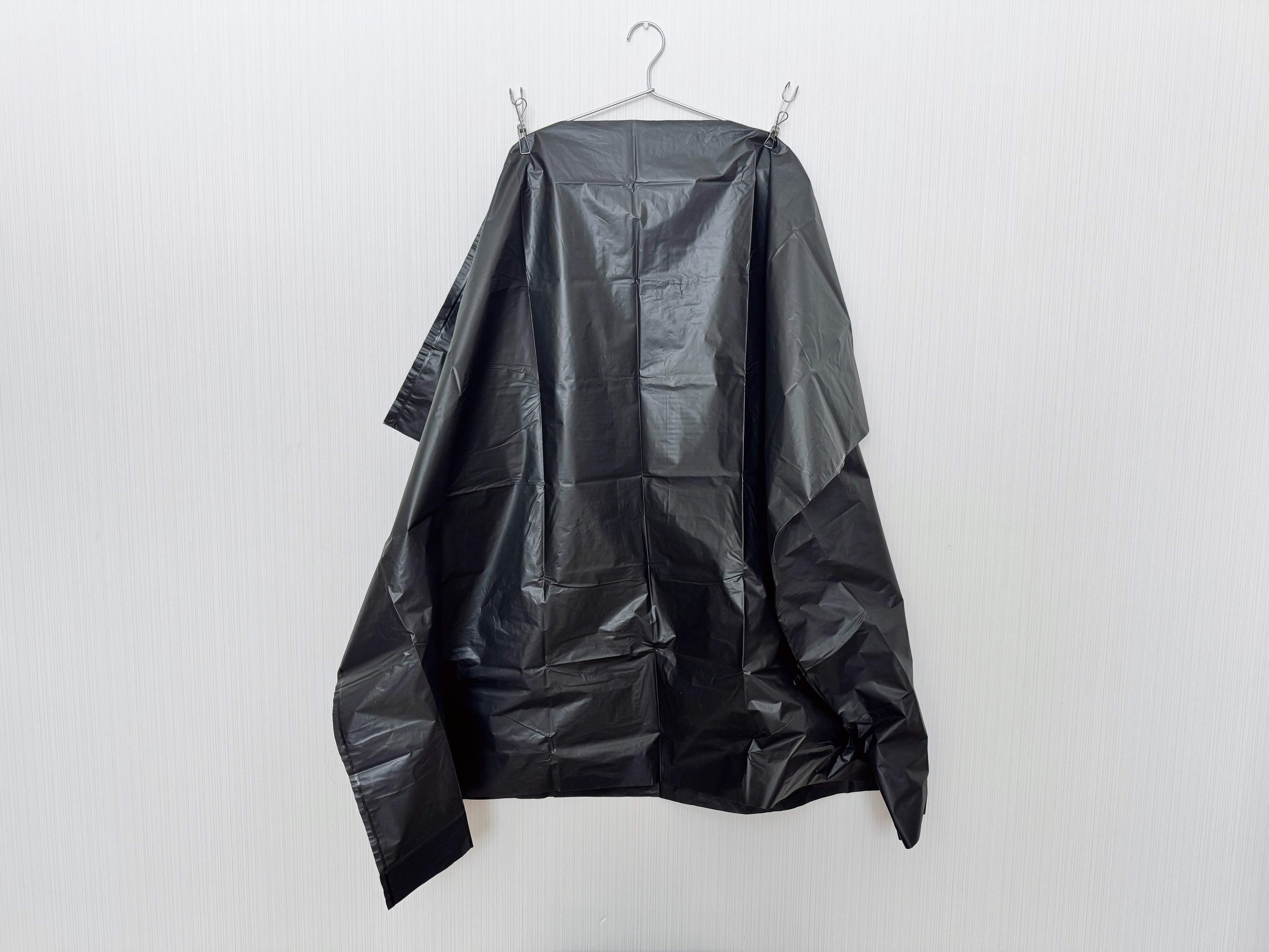 3.目隠しポンチョ