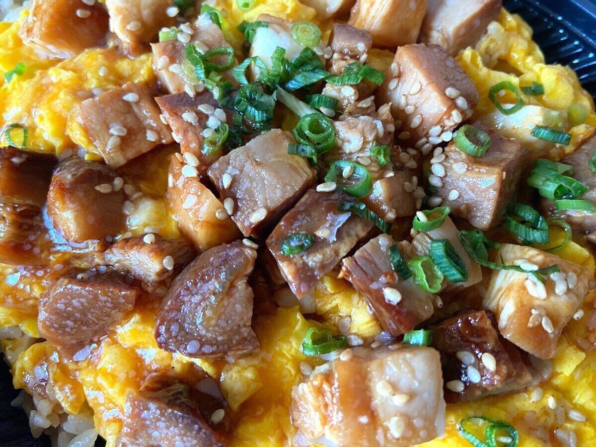 角切り肉が大量