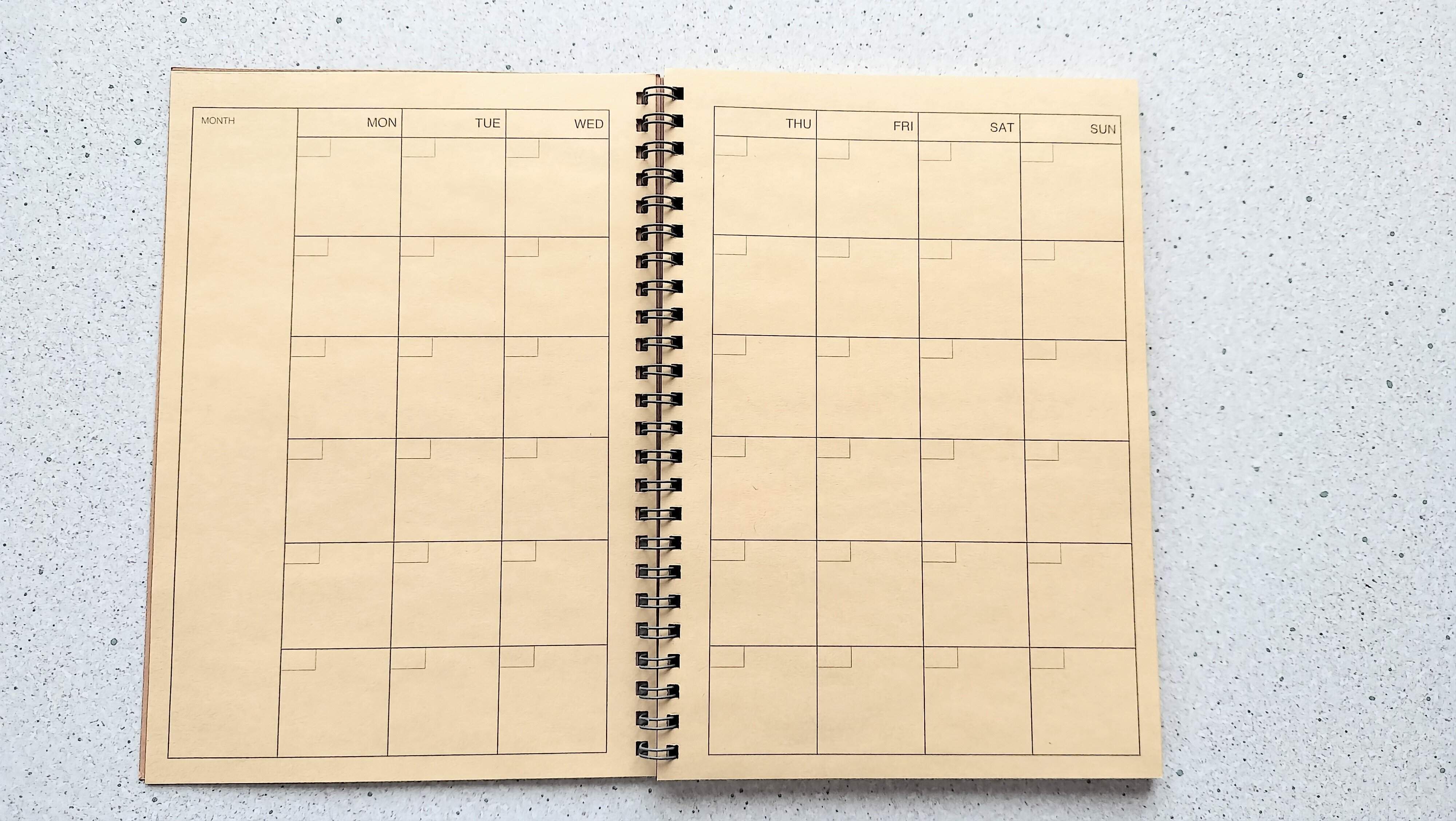 デスクノートスケジュールのカレンダーページ