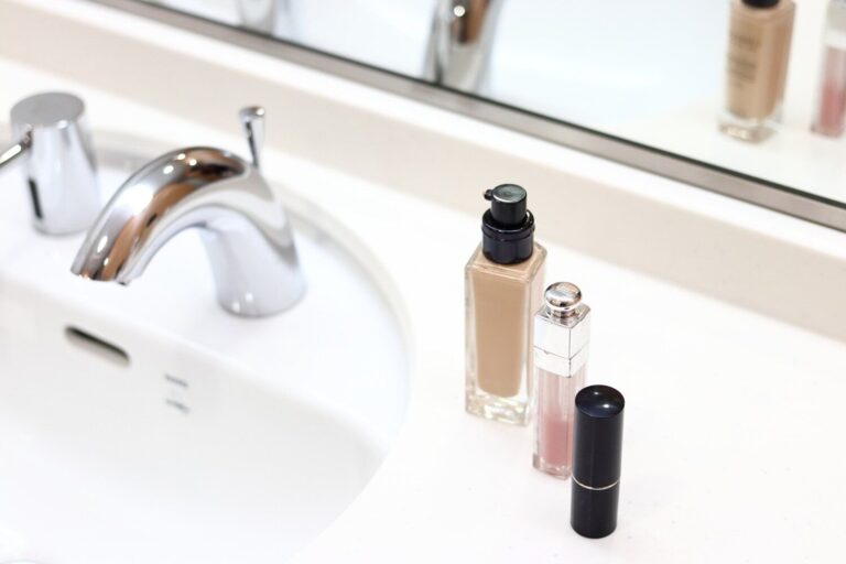 片づけのプロが教える「洗面所に置いてはいけないもの」とは？