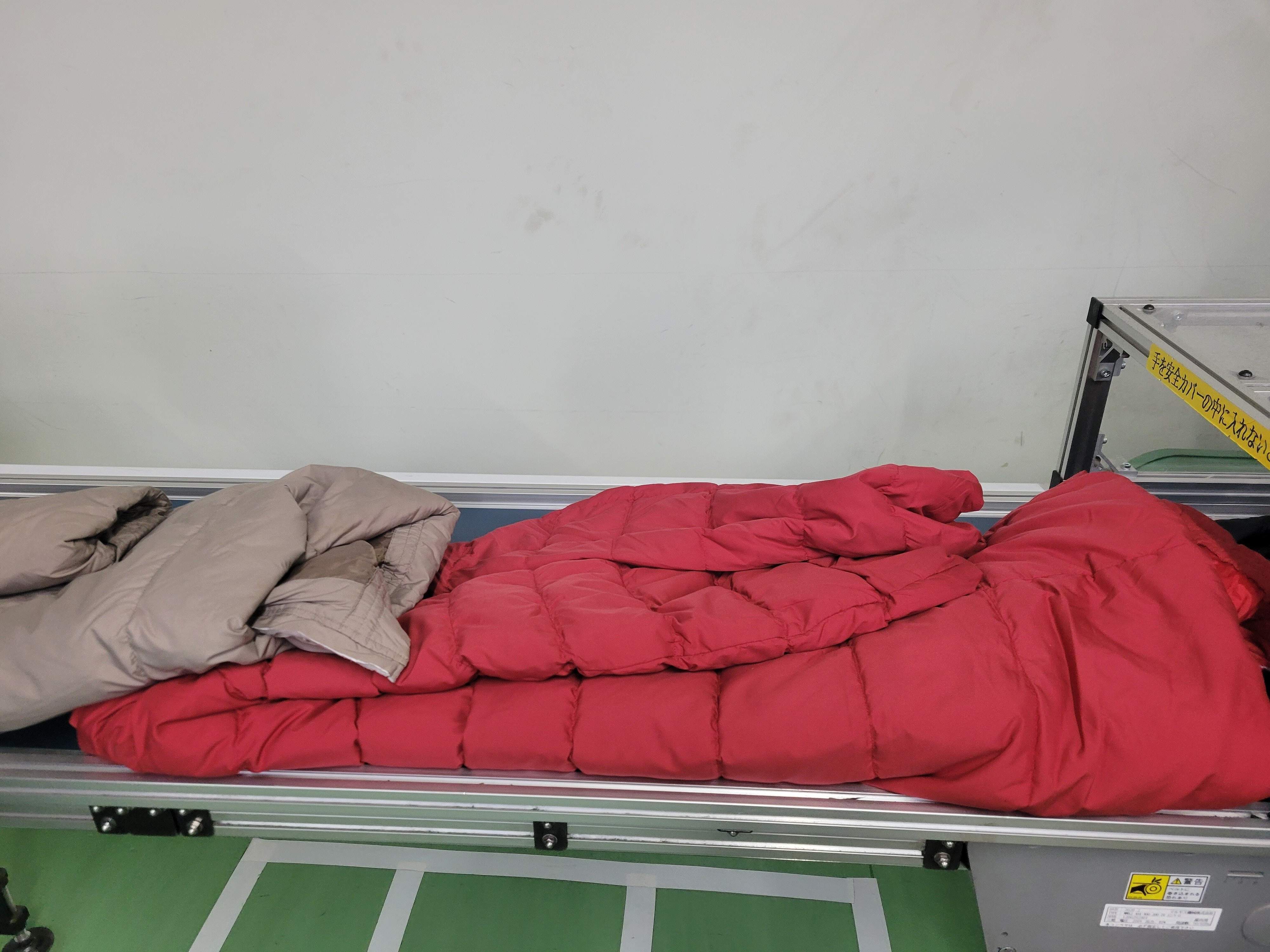 ユニクロダウン　再利用