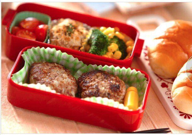 前日準備で朝ラクハンバーグ弁当