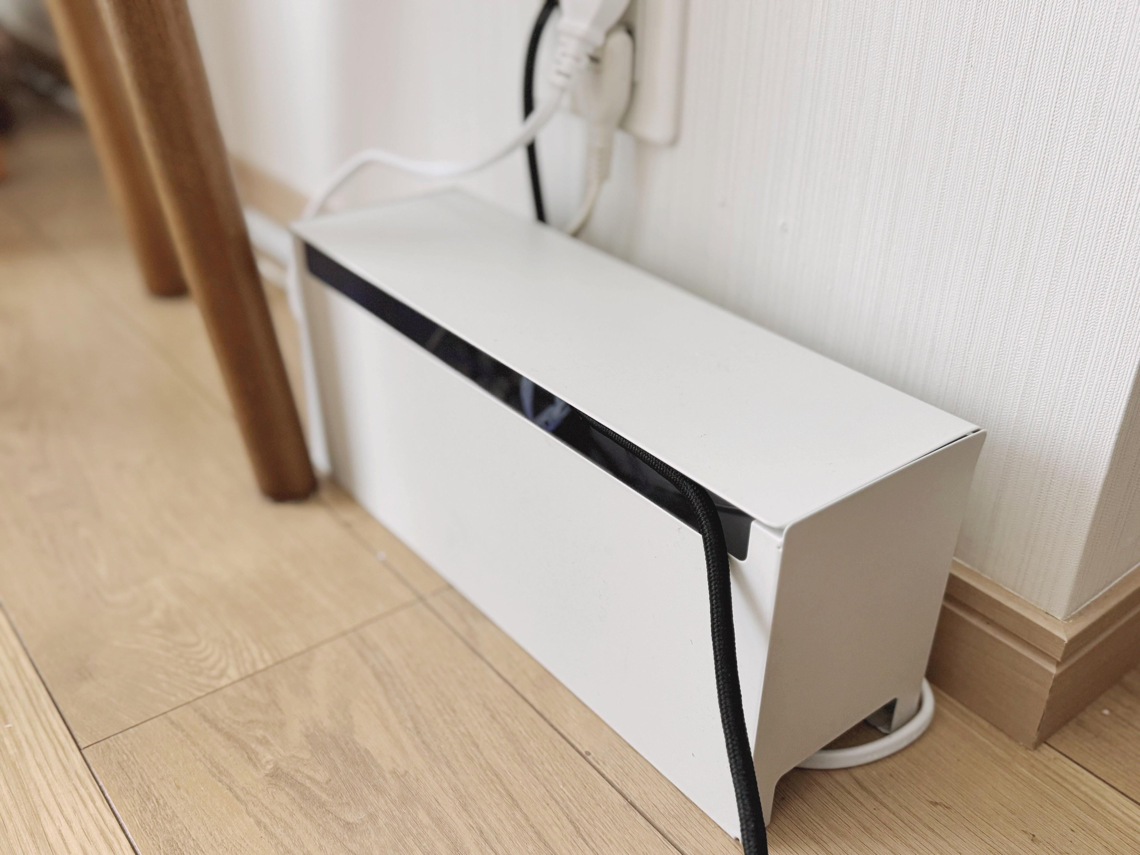 2.スチールタップ収納箱フラップ式