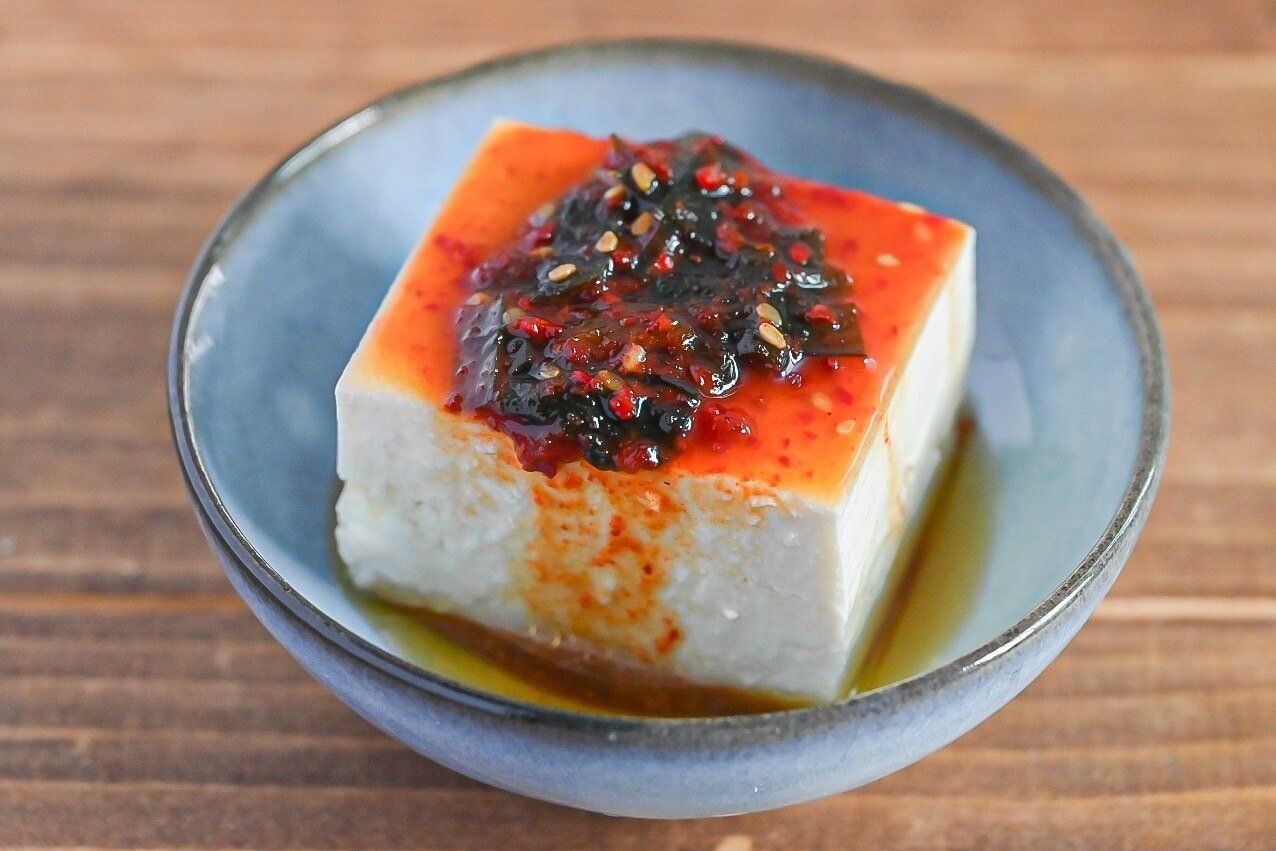 旨辛ニラだれ豆腐