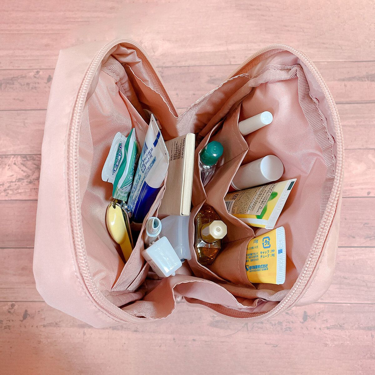 ナイロンメイクポーチ