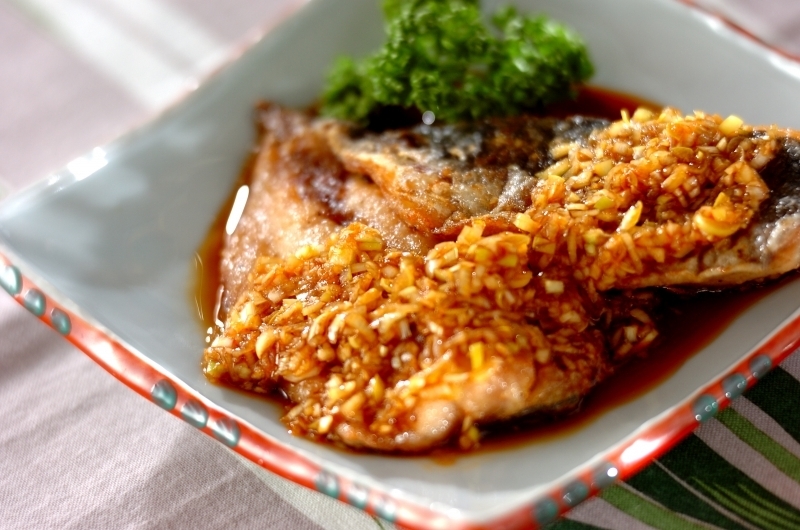 アジの辛みネギソース