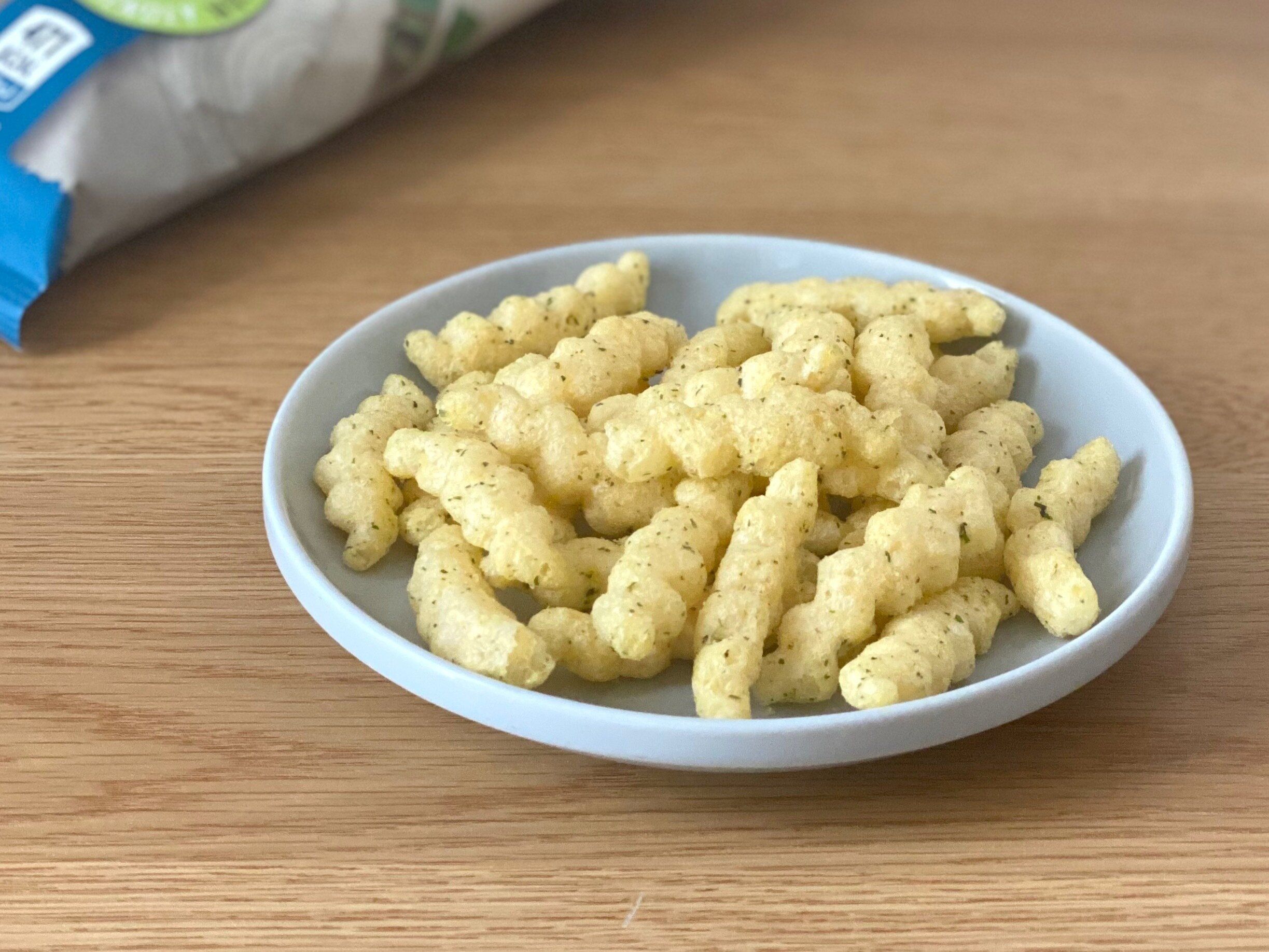 オホ　レンズ豆スナック　サワークリーム＆オニオン味