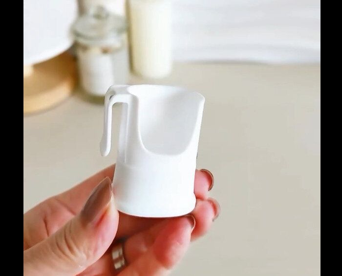 【ダイソー】めっちゃ便利！薬味チューブキャップ