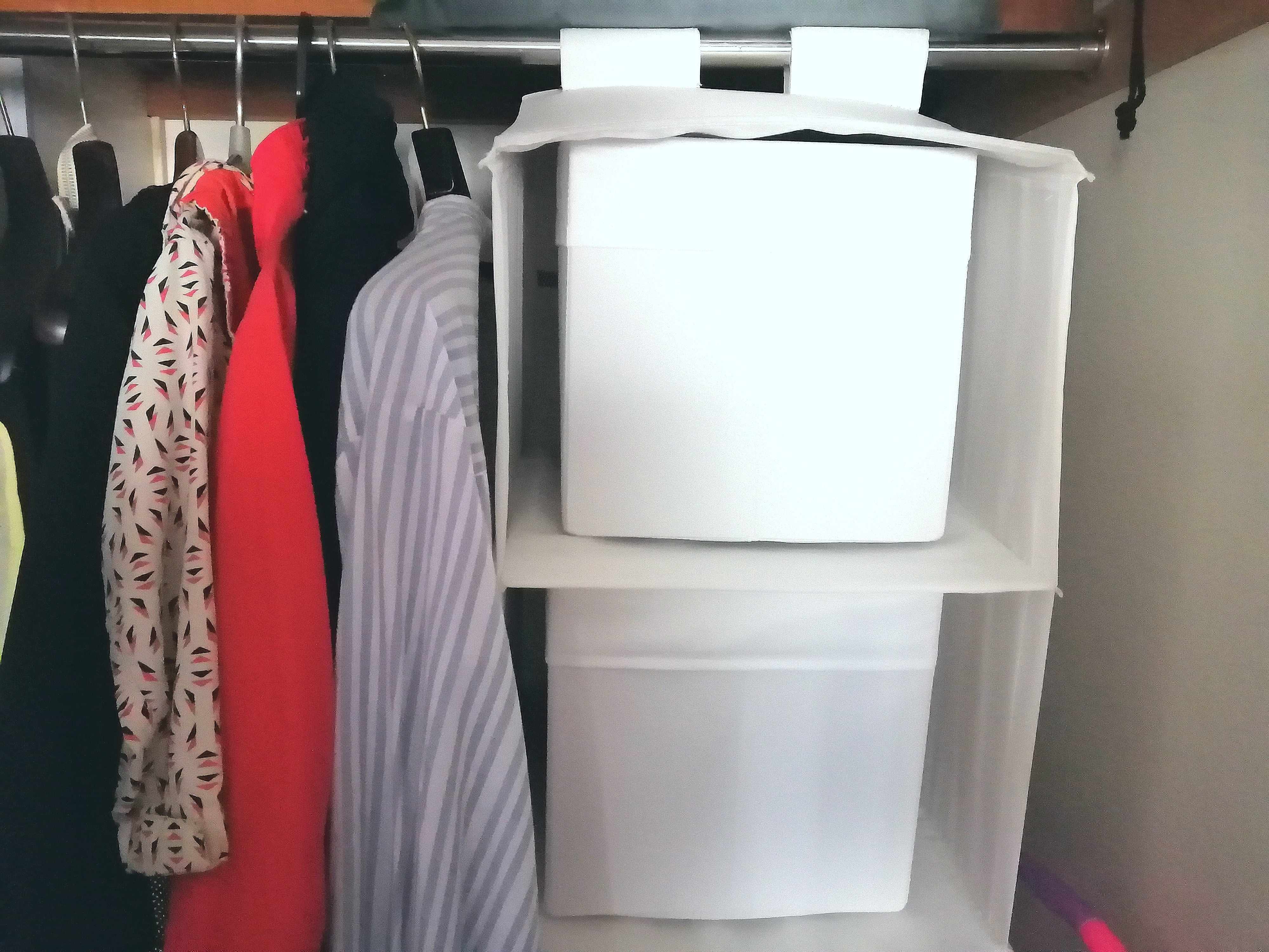 クローゼット収納