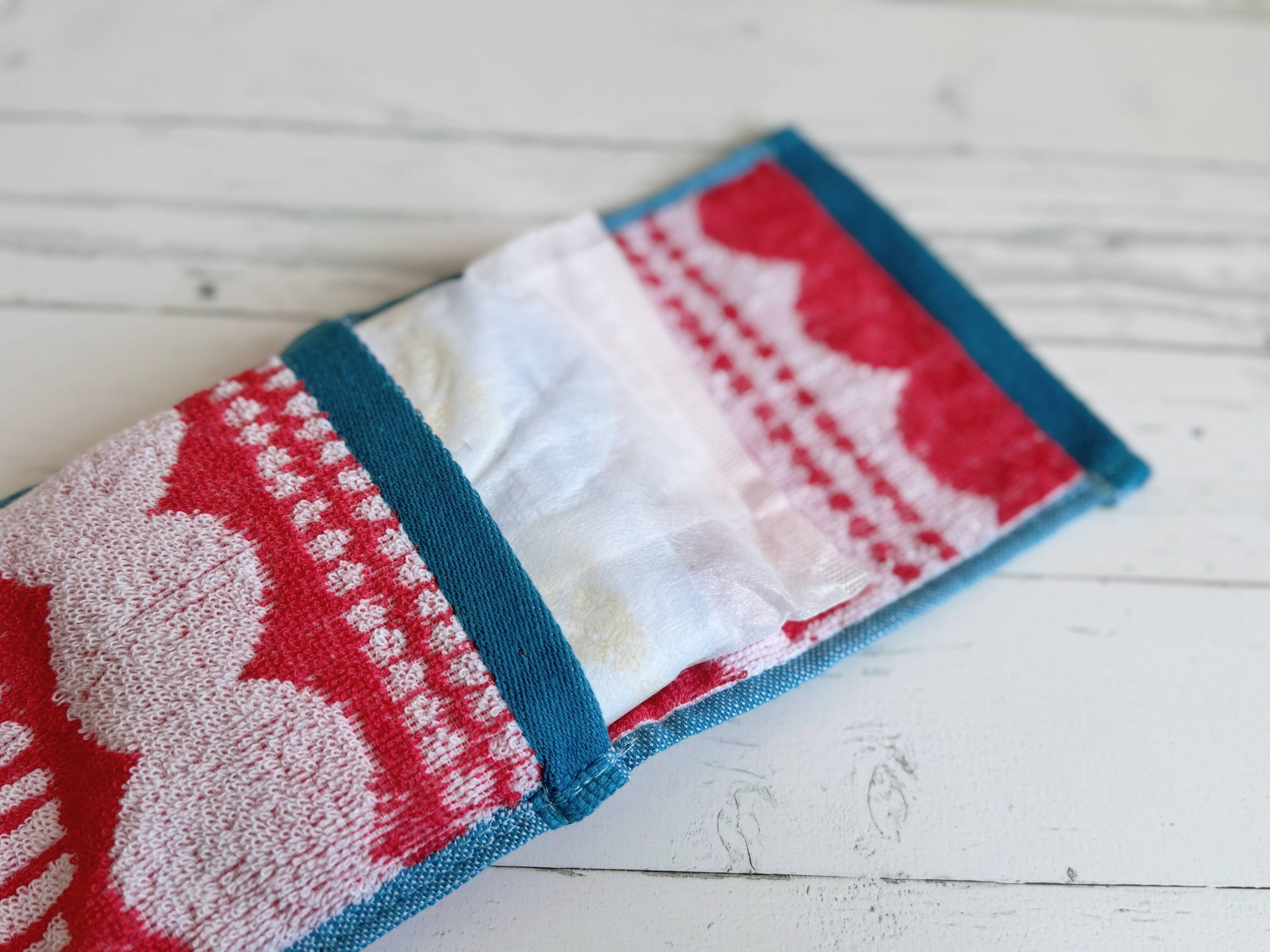 サニタリー用品入れにも◎