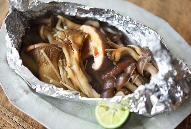 きのこのホイル焼き