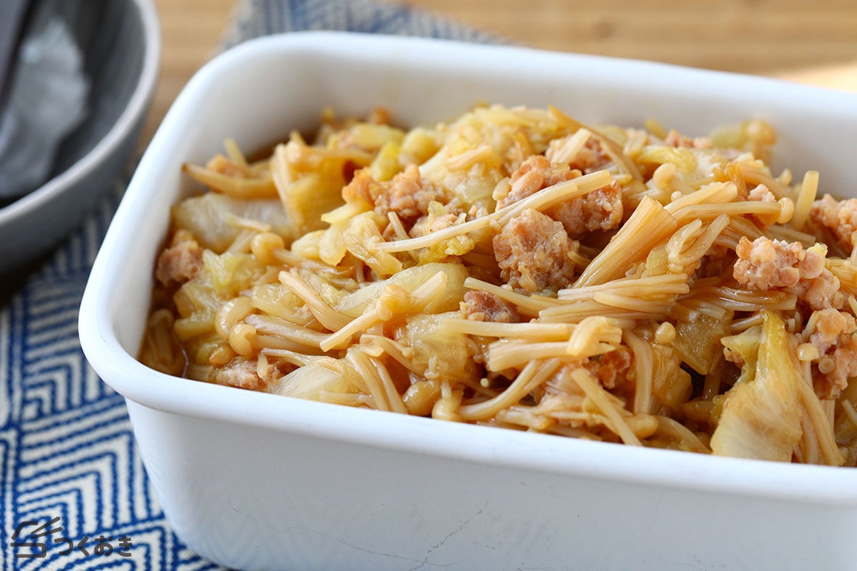 白菜とえのきのとろとろ鶏そぼろ煮