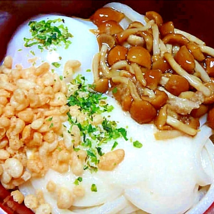【時短ランチ】とろろ温玉なめこうどん