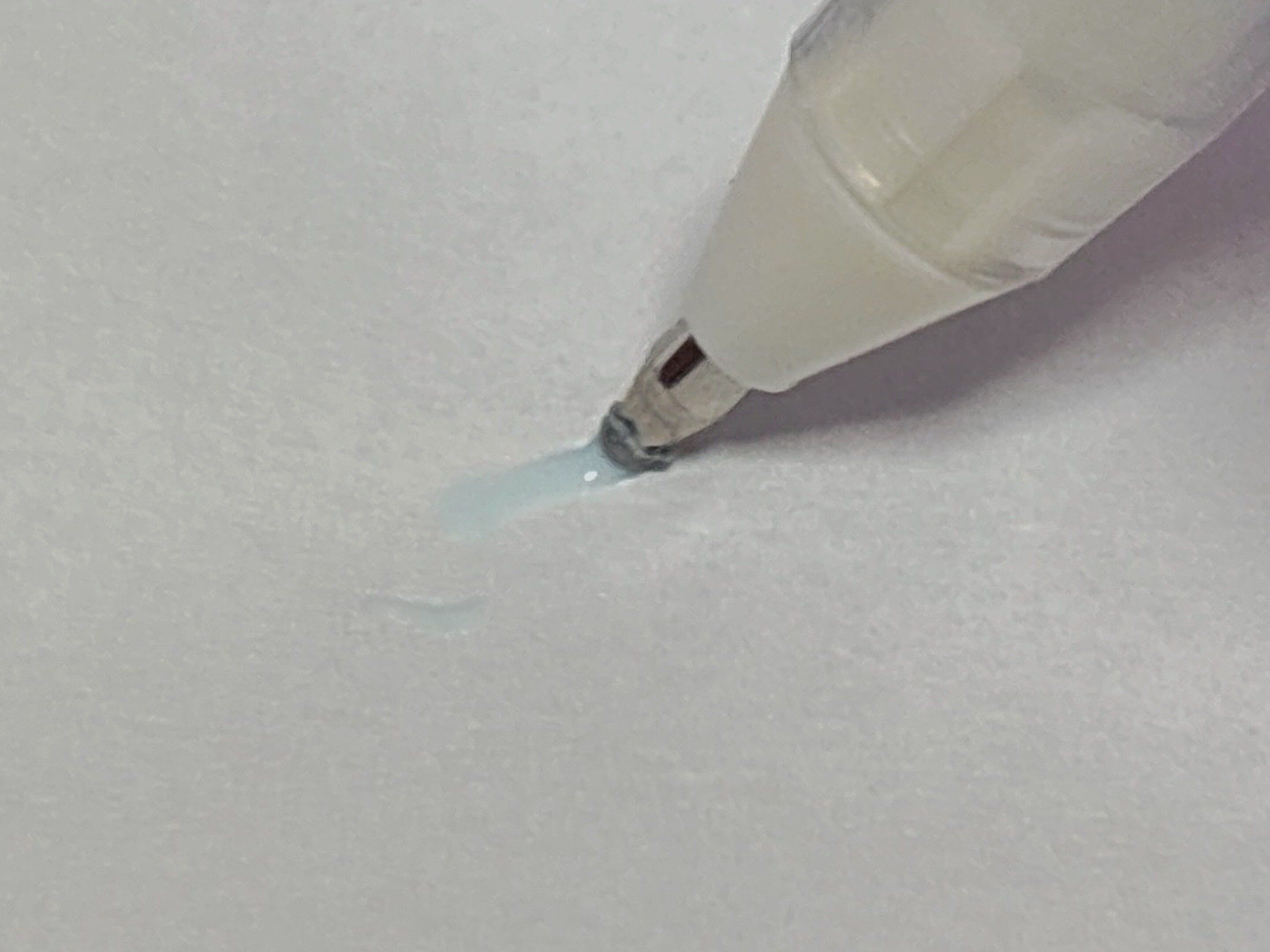 ダイソーのりペン