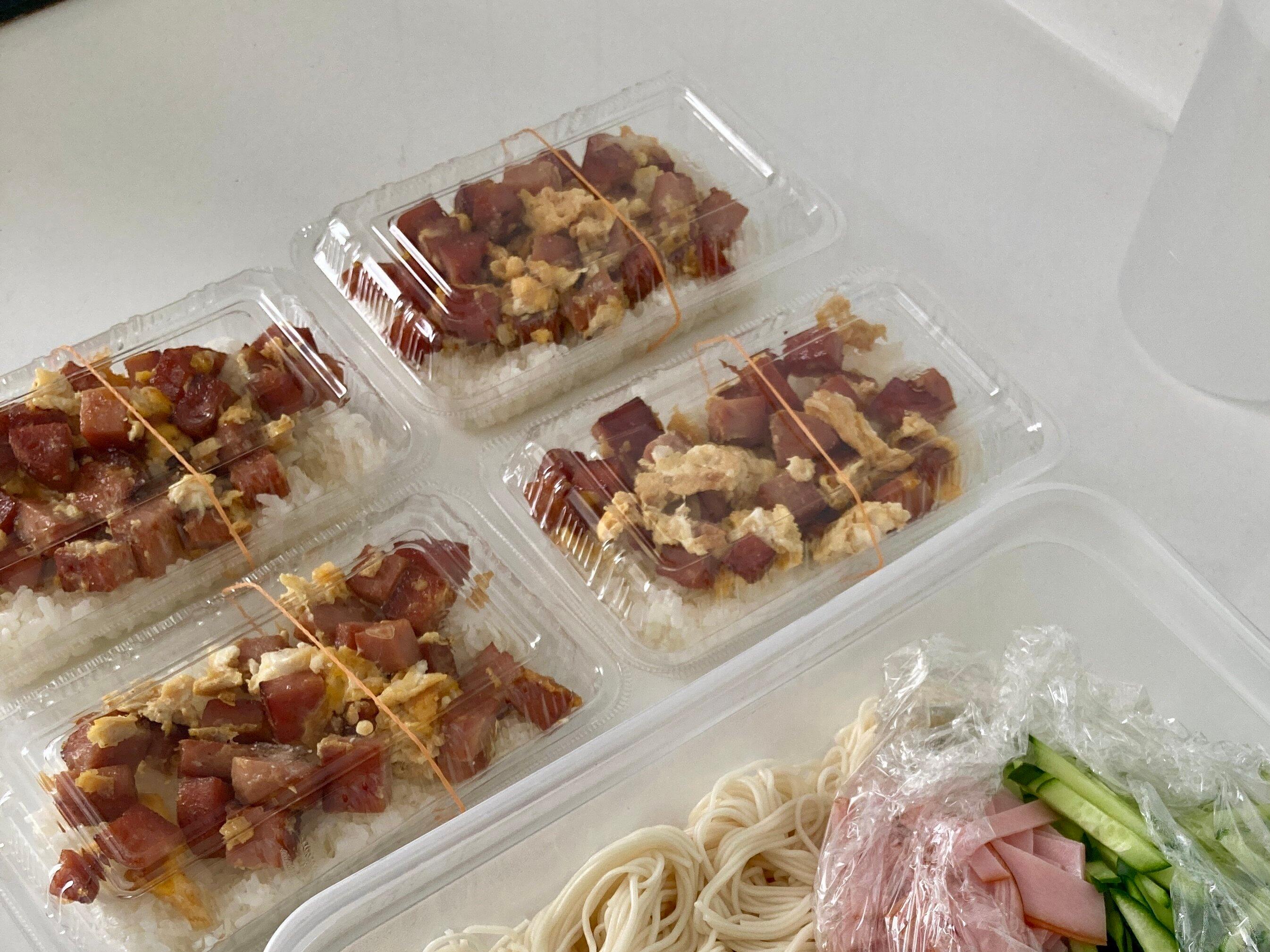 お弁当に作ったスパム丼