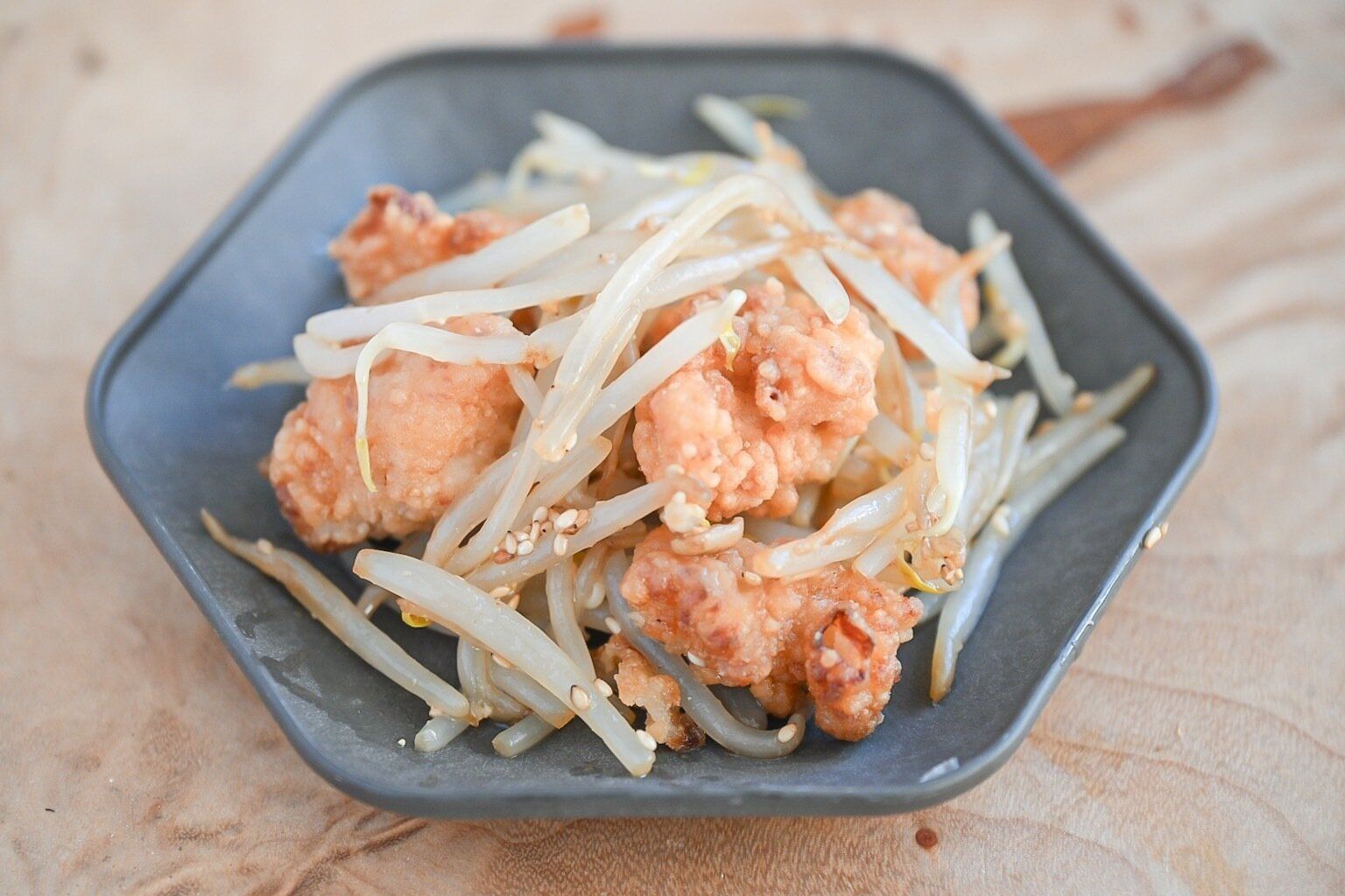 塩こうじからあげともやしのナムル