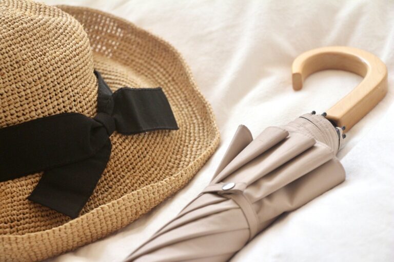 おしゃれな折りたたみ日傘5選 選び方やおすすめ商品をご紹介！