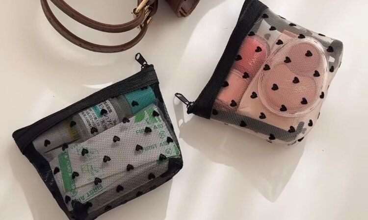 ハートのポーチ