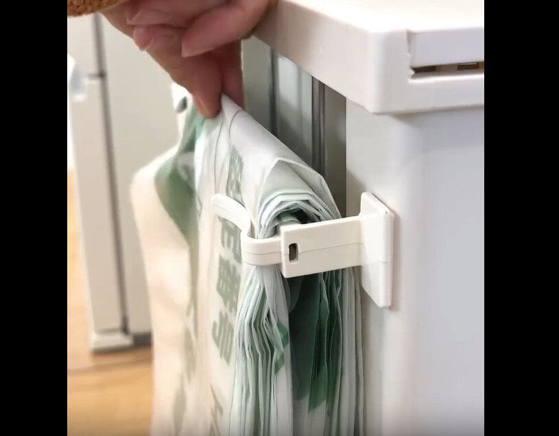 【セリア】買って大正解！ゴミ袋収納バー