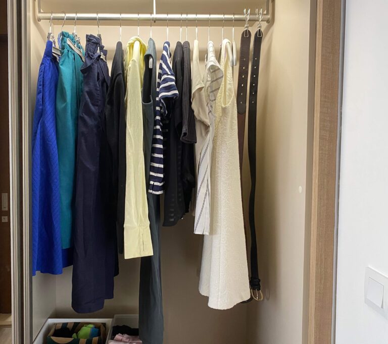 年340万円貯蓄した主婦が【100着→20着】洋服を減らすためにやった5つのこと