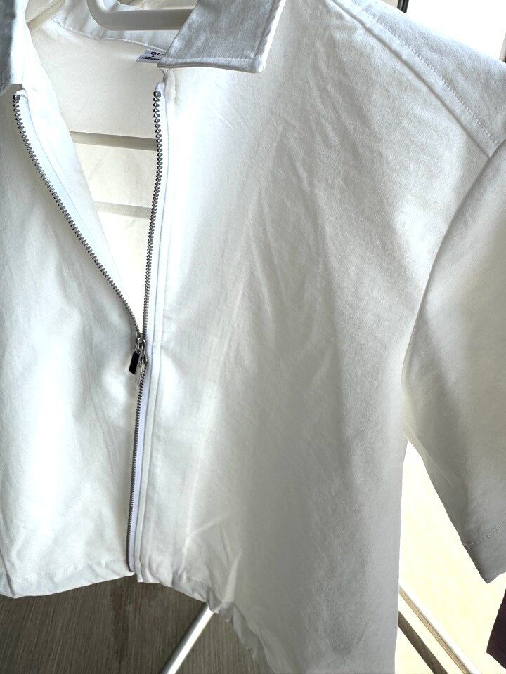 GU フロントジップシャツ　アイロンは必要？