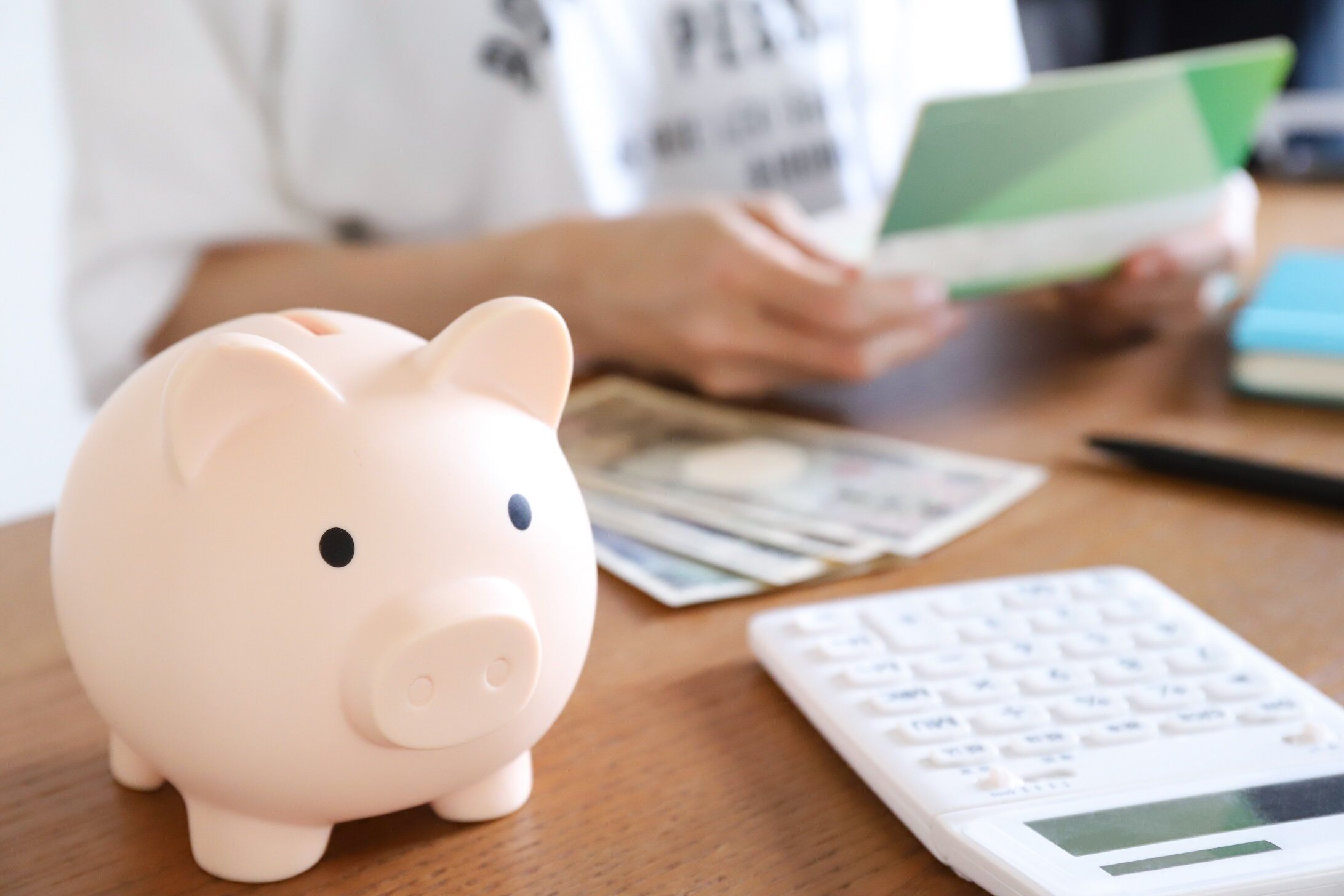 1,000万円貯めた人がやってる意外なことVS.絶対やらないこと