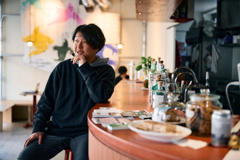 読みたい本がなくてもいい。通り過ぎるだけで歓迎。そんな本屋さんが街にあったら、どんな出会いが起こるだろう？