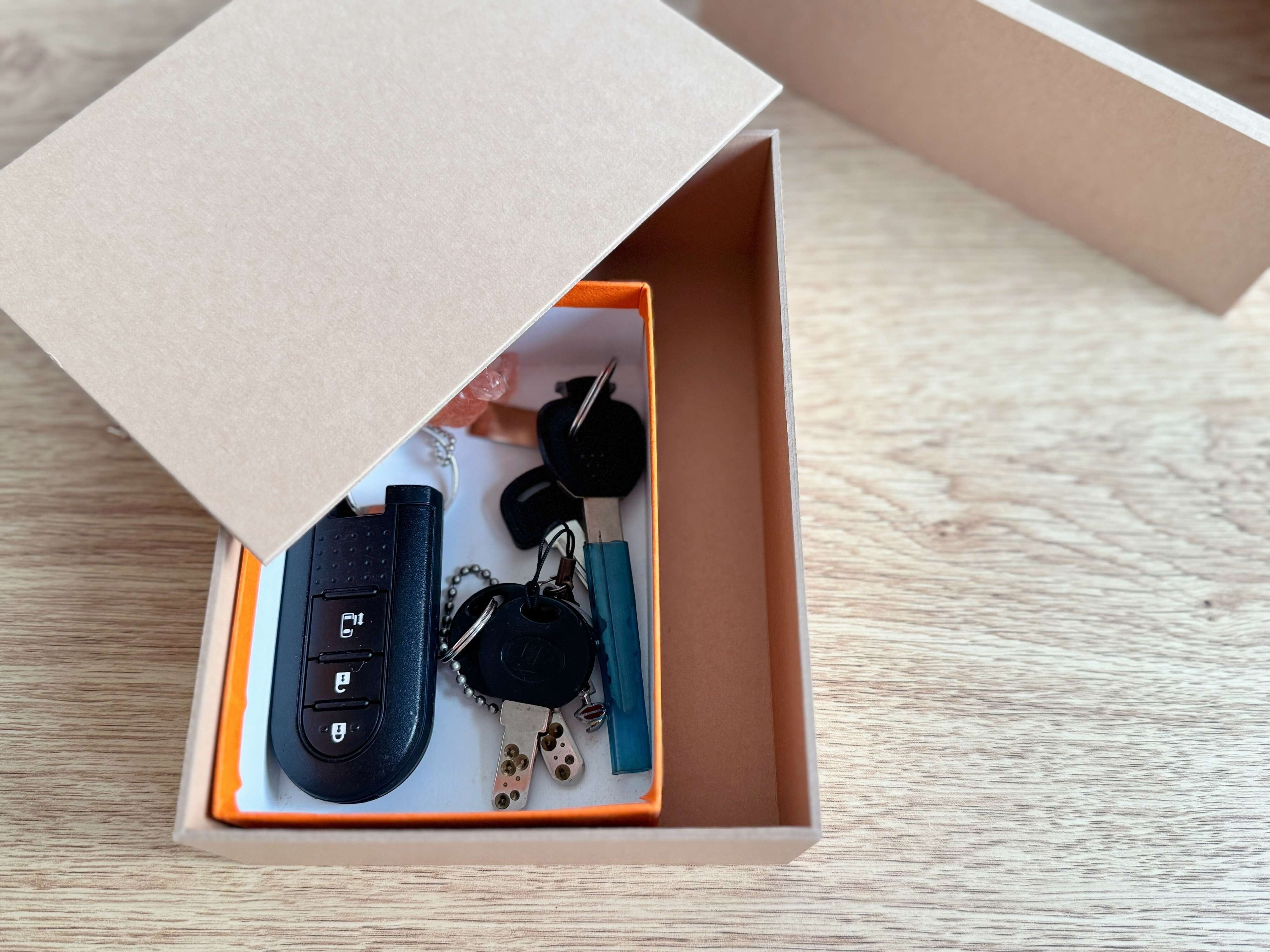 3．ポストカード以外も収納できるから