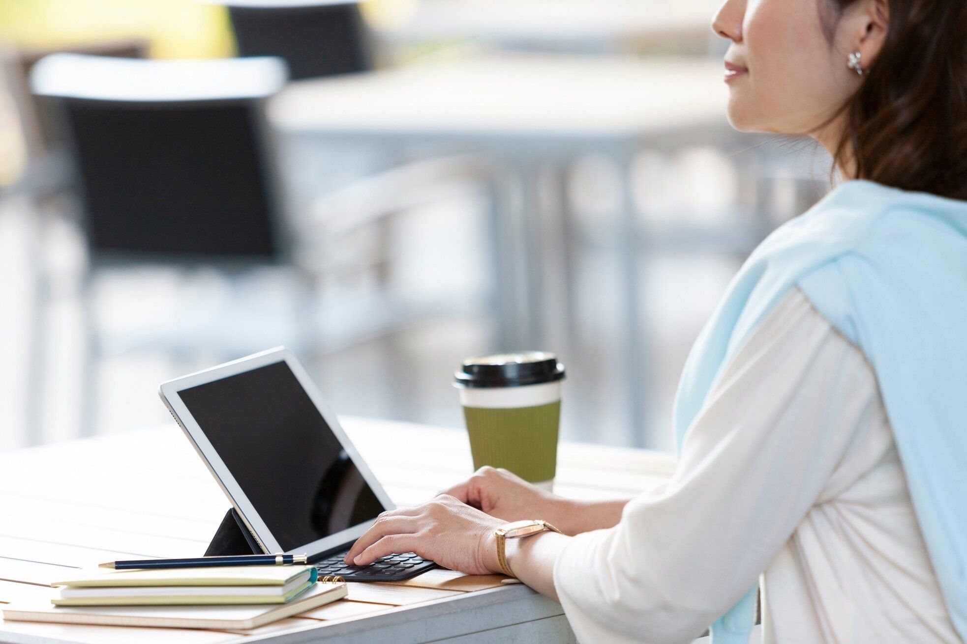 フリーアドレスに便利な文房具10選！持ち運びやすいアイテムをご紹介