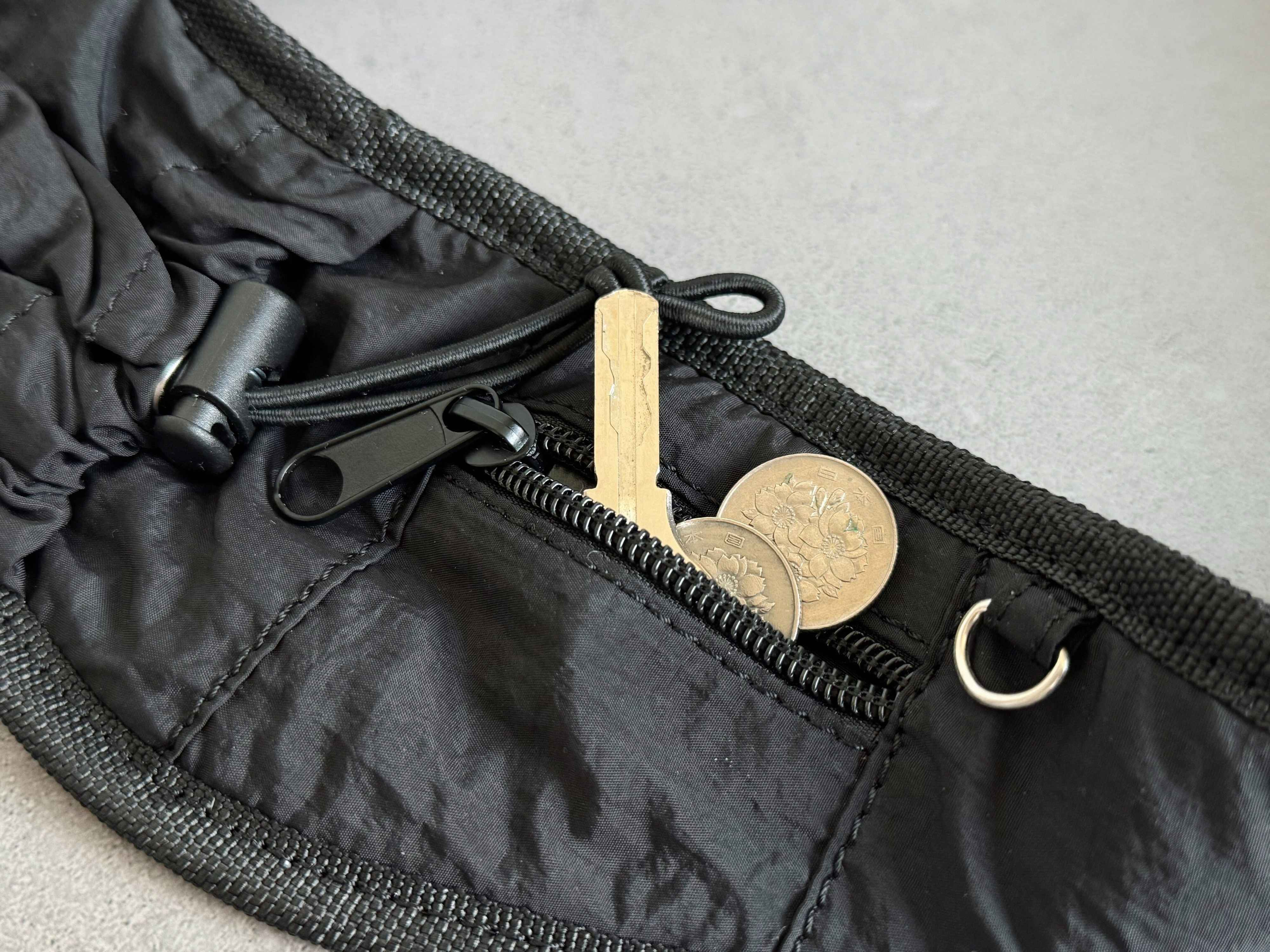 特長2．最小限の収納で身軽さアップ！