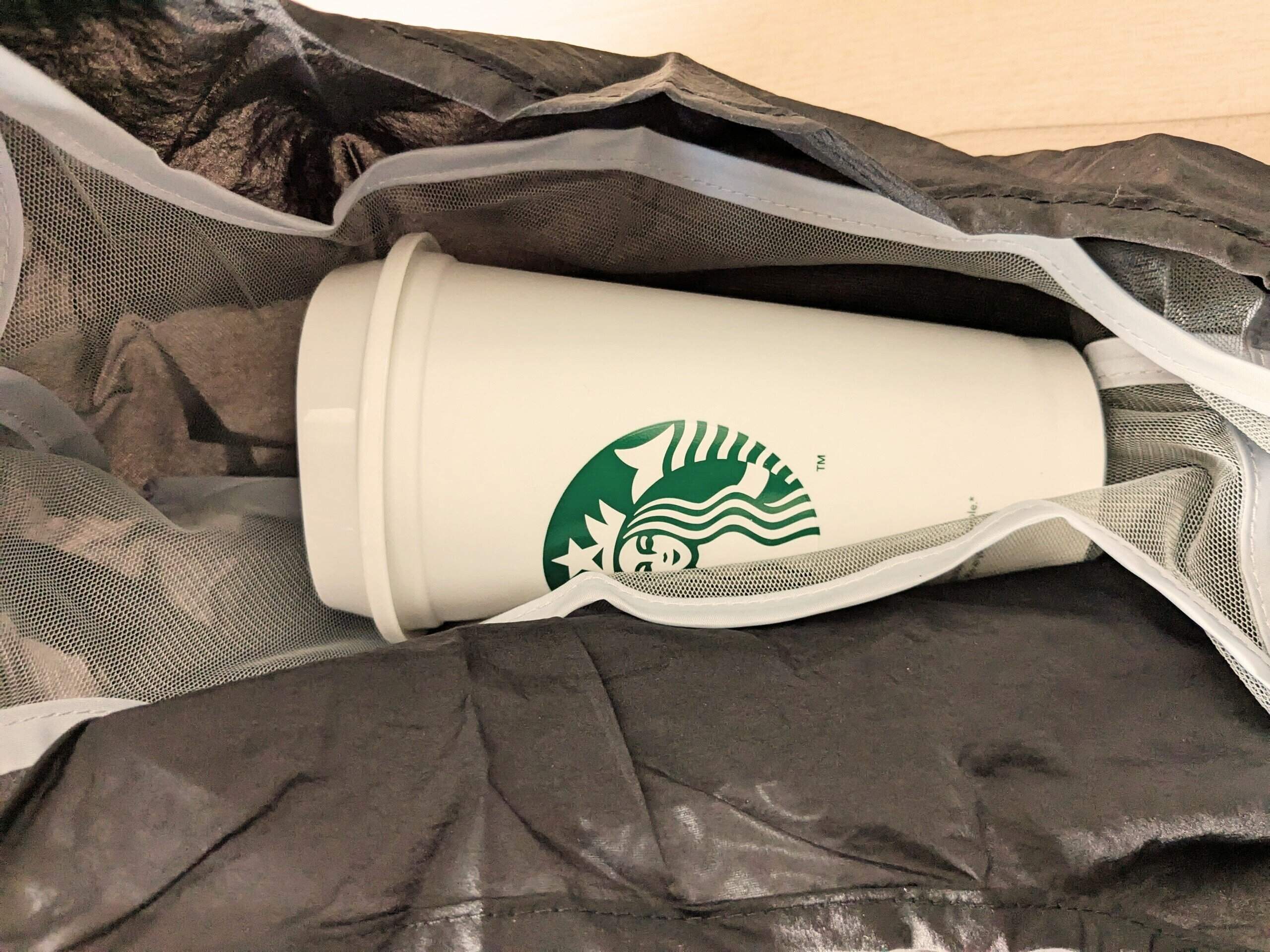 スターバックス　2層式TOGO ECOバッグ&カードケースブラック