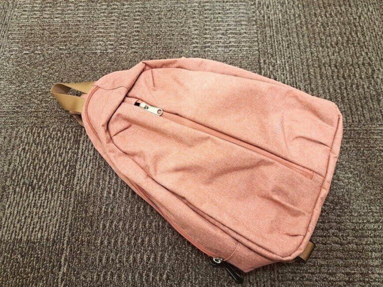 新発売のコラボバッグ【ワークマン×フルクロ】の自立するボディバッグ