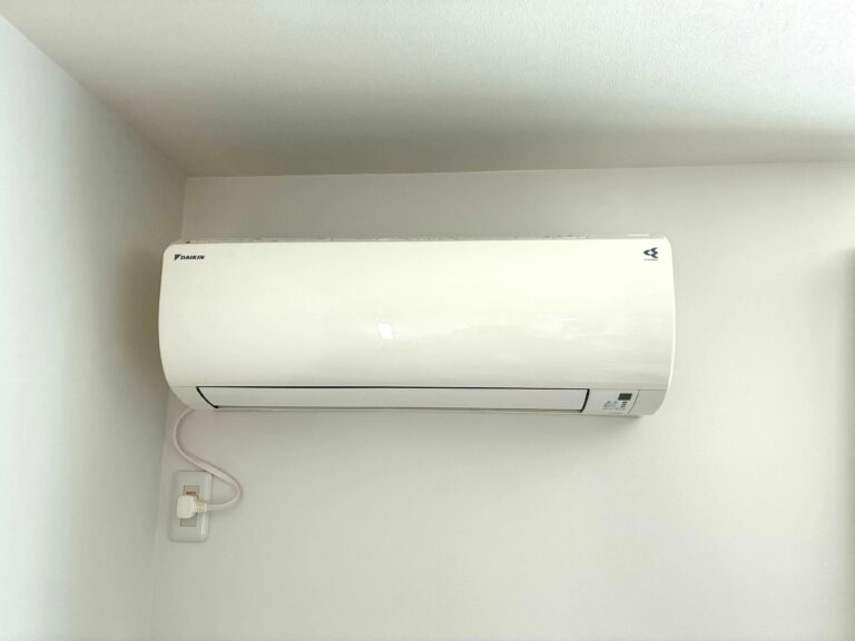 【体験レポ】7年目エアコンのクリーニングを業者に依頼！もっと早くやればよかった…費用・効果を正直レビュー