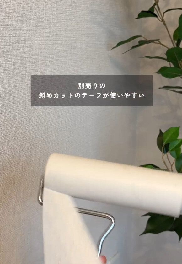 シンプルで使いやすいデザイン！「ヘッドが付け替えられるカーペットクリーナー