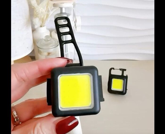 【ダイソー】さらに明るい！充電式COBストラップライト