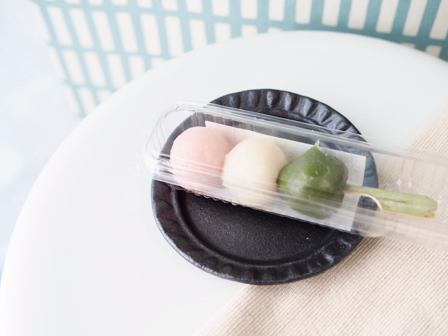 シャトレーゼ「三色団子」商品写真