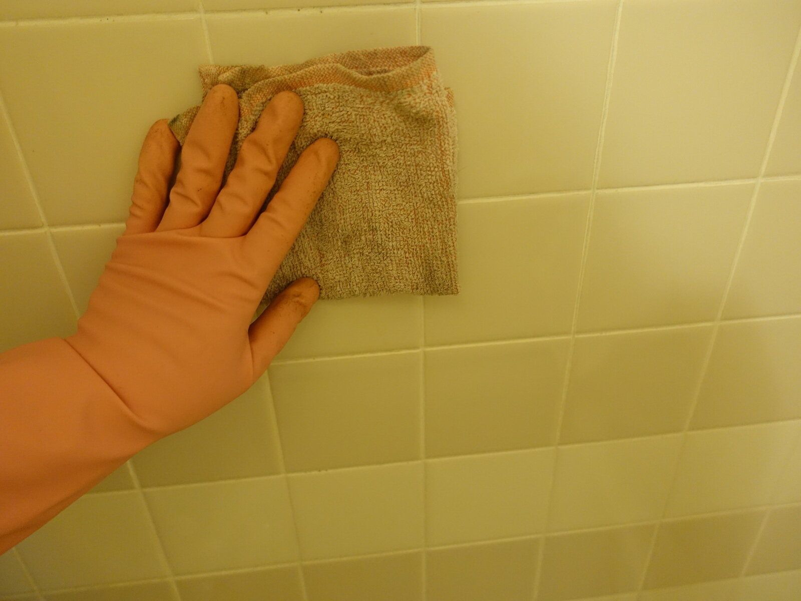 ハウスクリーニングのプロもうっかりやり忘れる、お風呂掃除のNGアクションって?