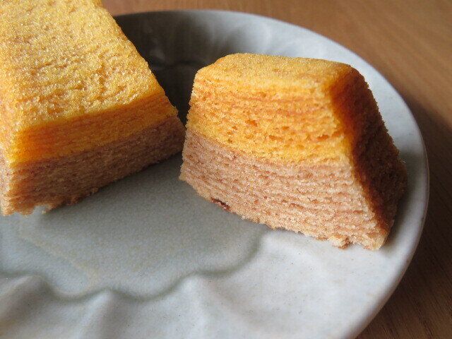 不揃いバウム ブラン&オレンジ 断面