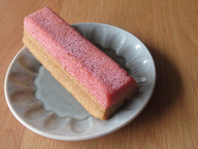 不揃いバウム ブラン&ストロベリー 中身