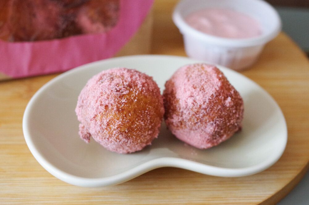 【丸亀製麺】うどーなつ「いちごみるく味」もう食べた?新作全3種を食べ比べ