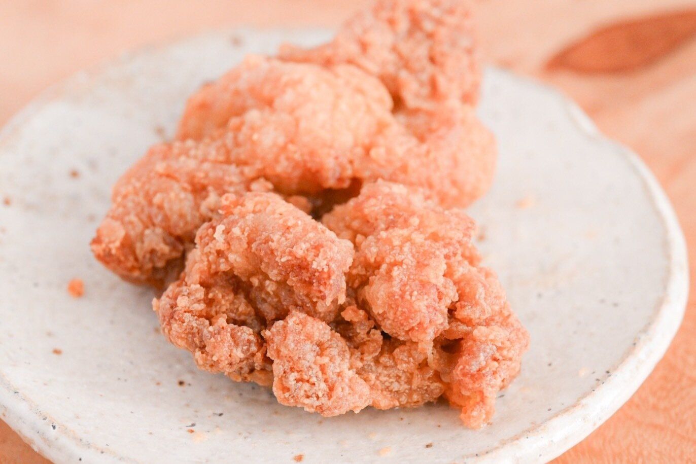 「国産鶏もも肉の醤油からあげ」