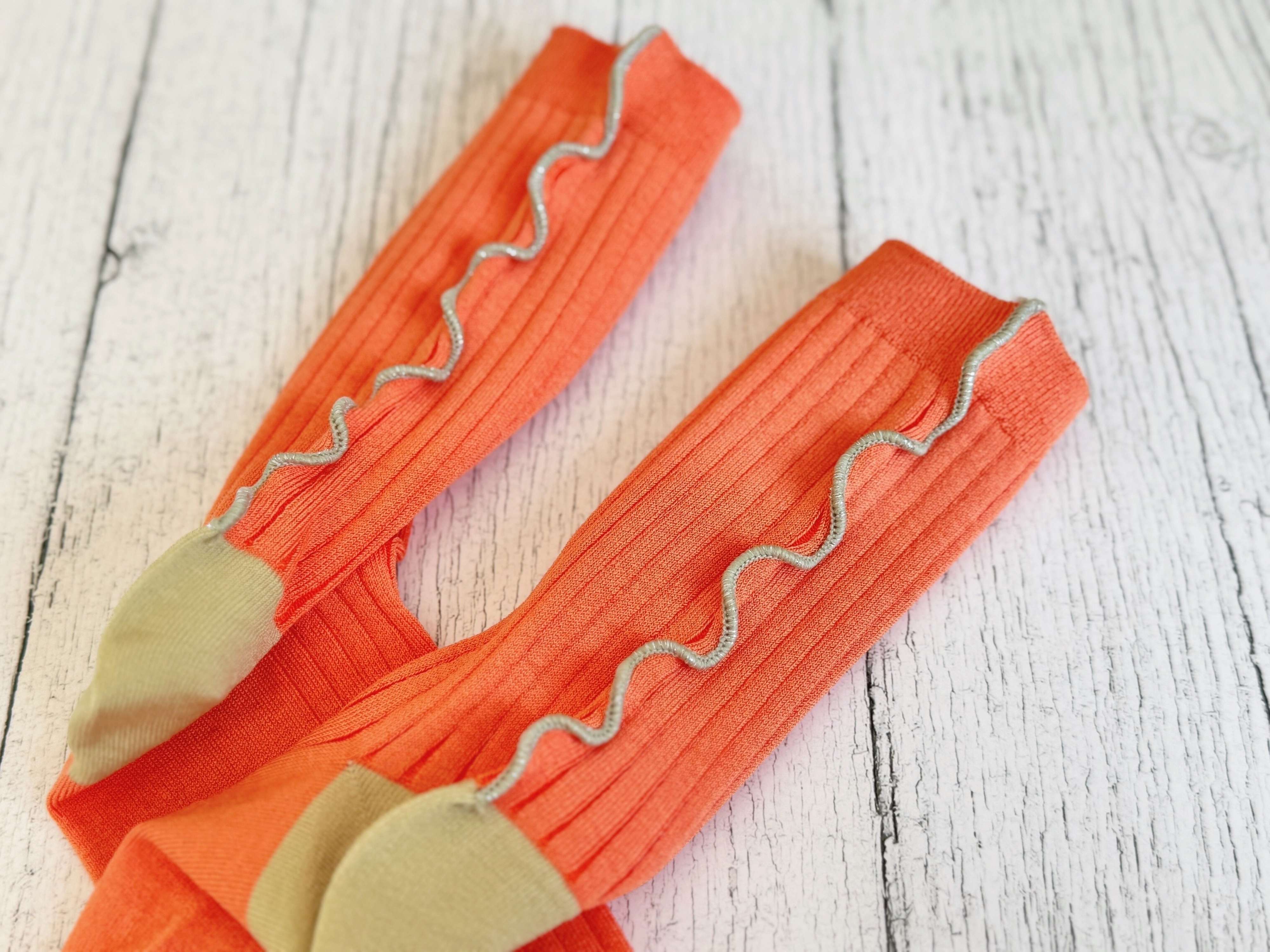 1.バックラメメロウソックス