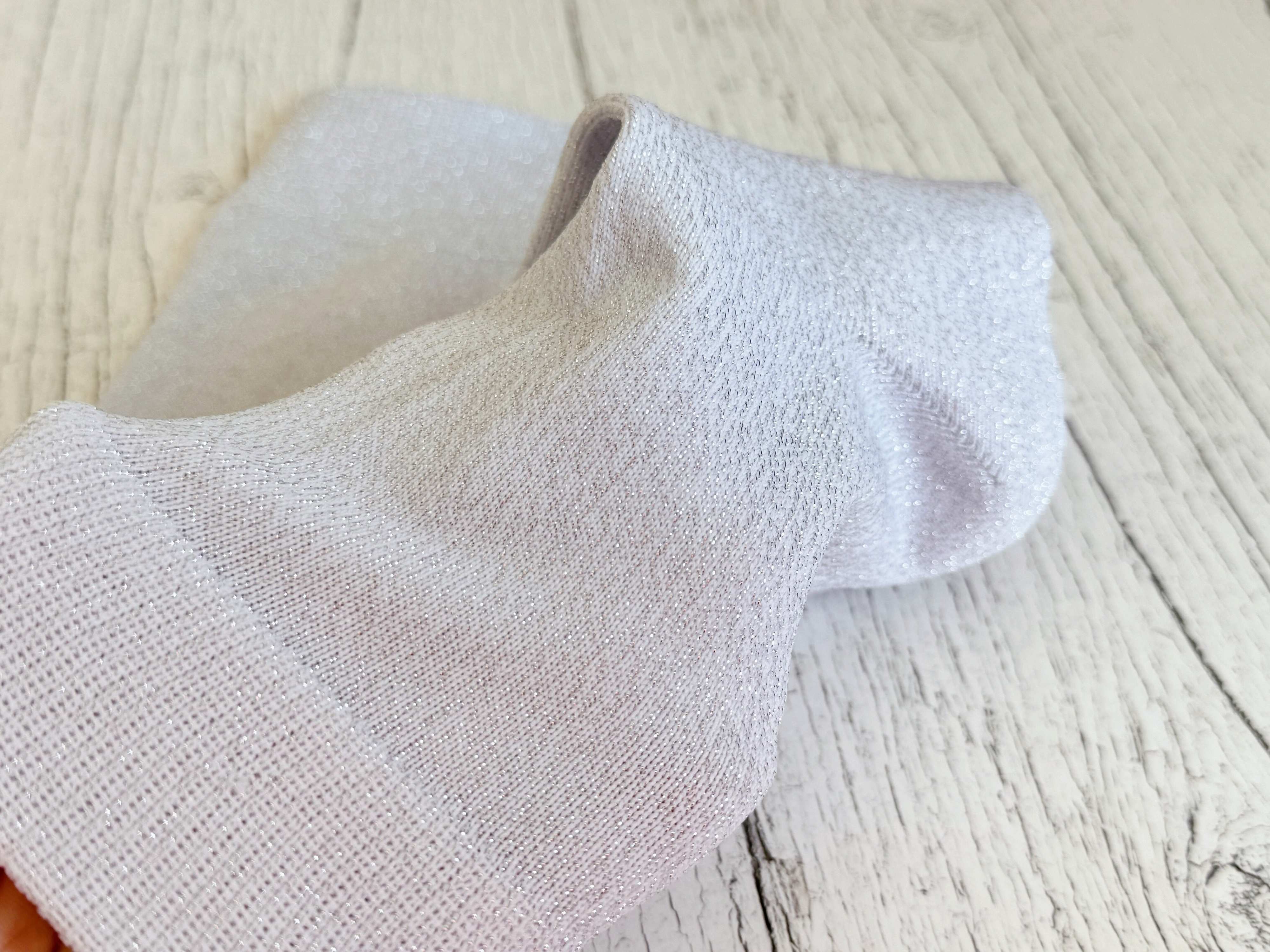 グリッターソックス