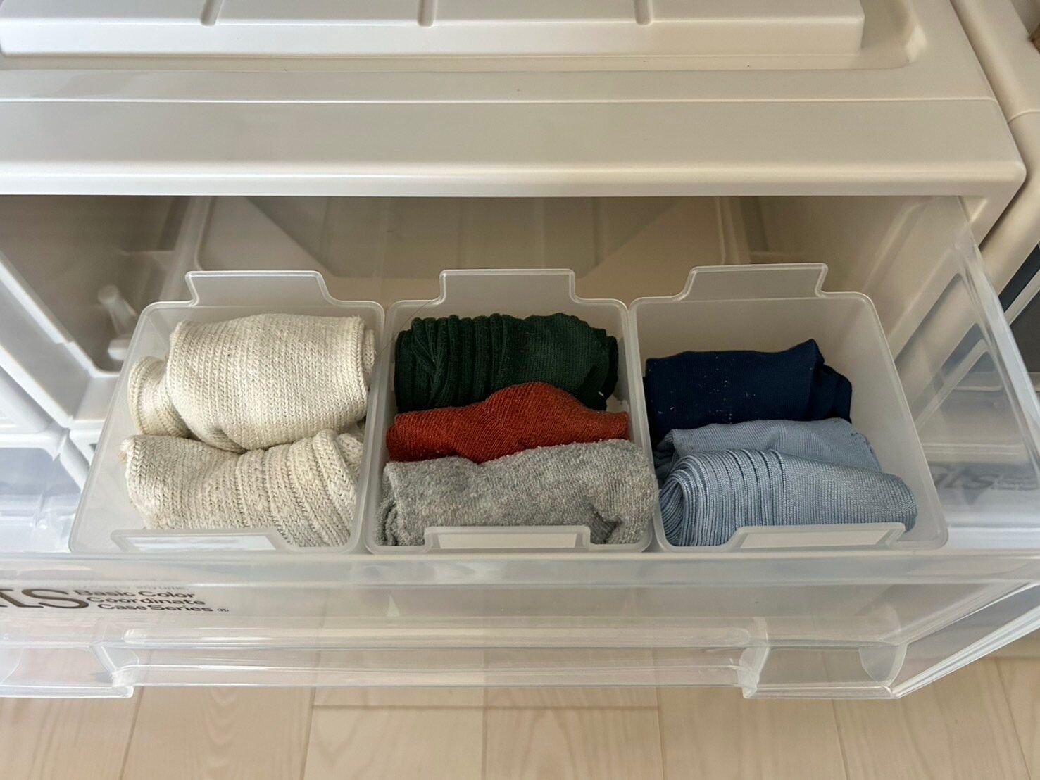 【セリア】衣装ケース内の整理に！おすすめアイテム3選