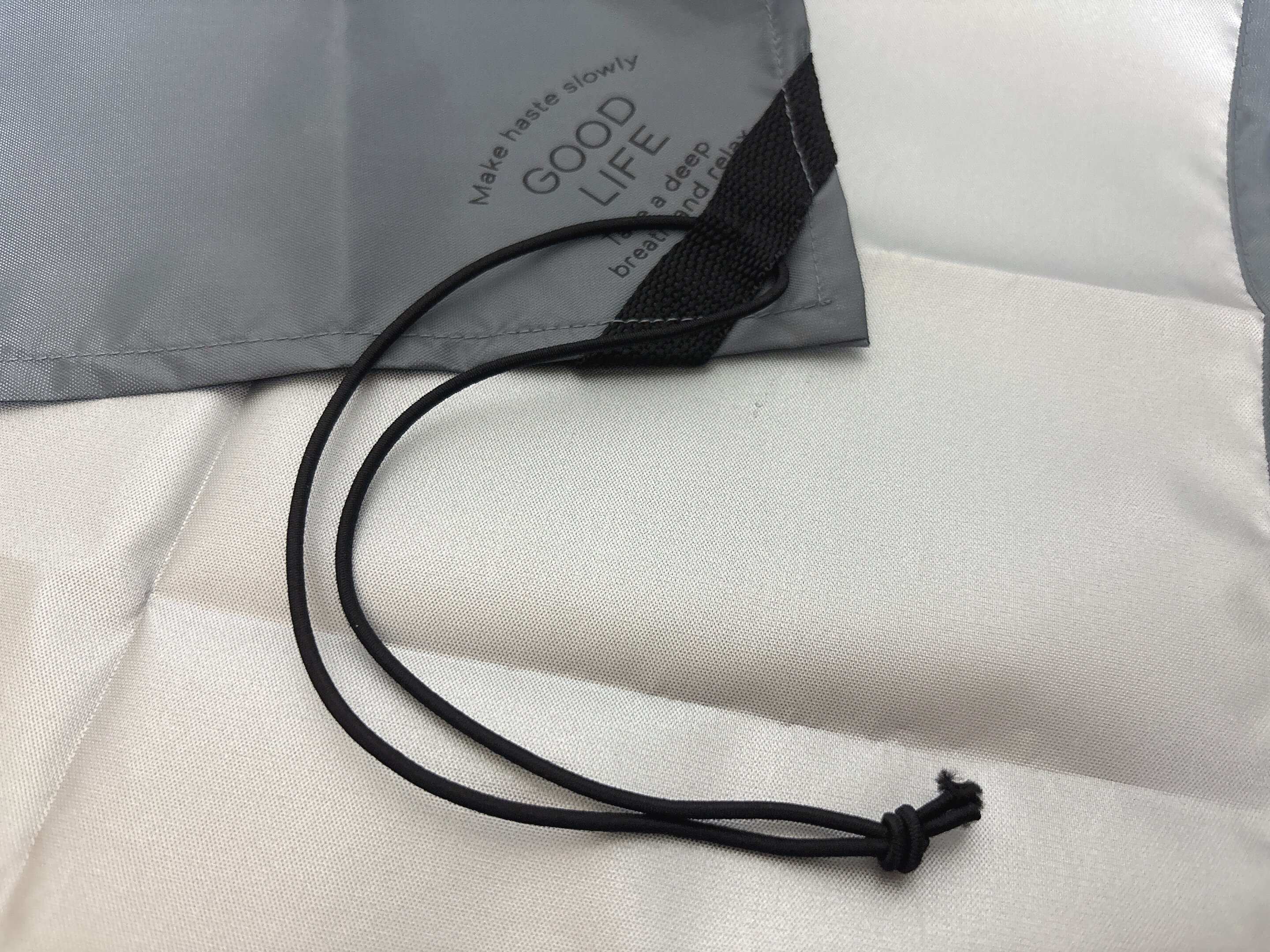 セリア洗えるランチクロスゴム付き