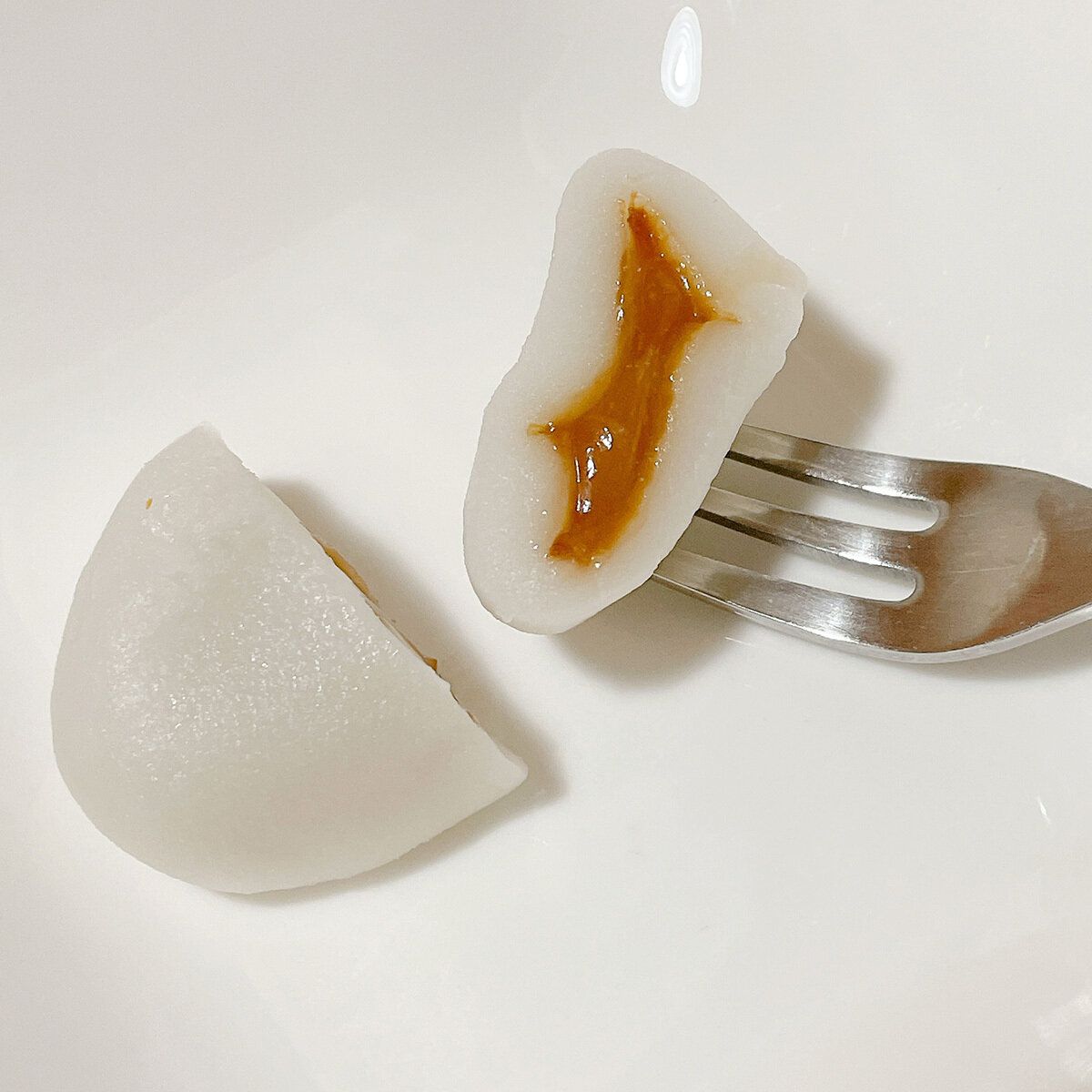 中にはキャラメルソースがたっぷり