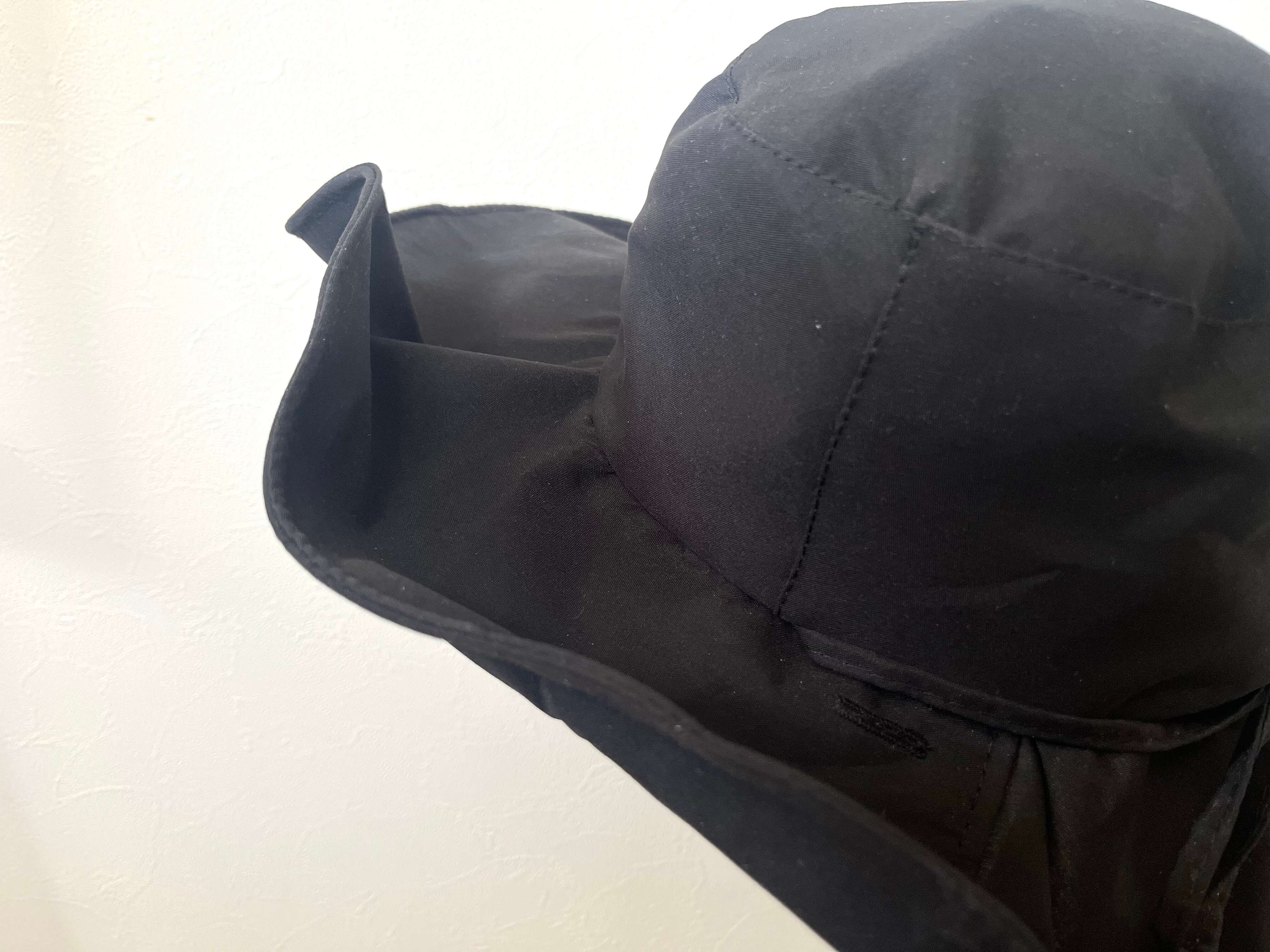 折り畳めるUVカット帽子ワイヤー部分