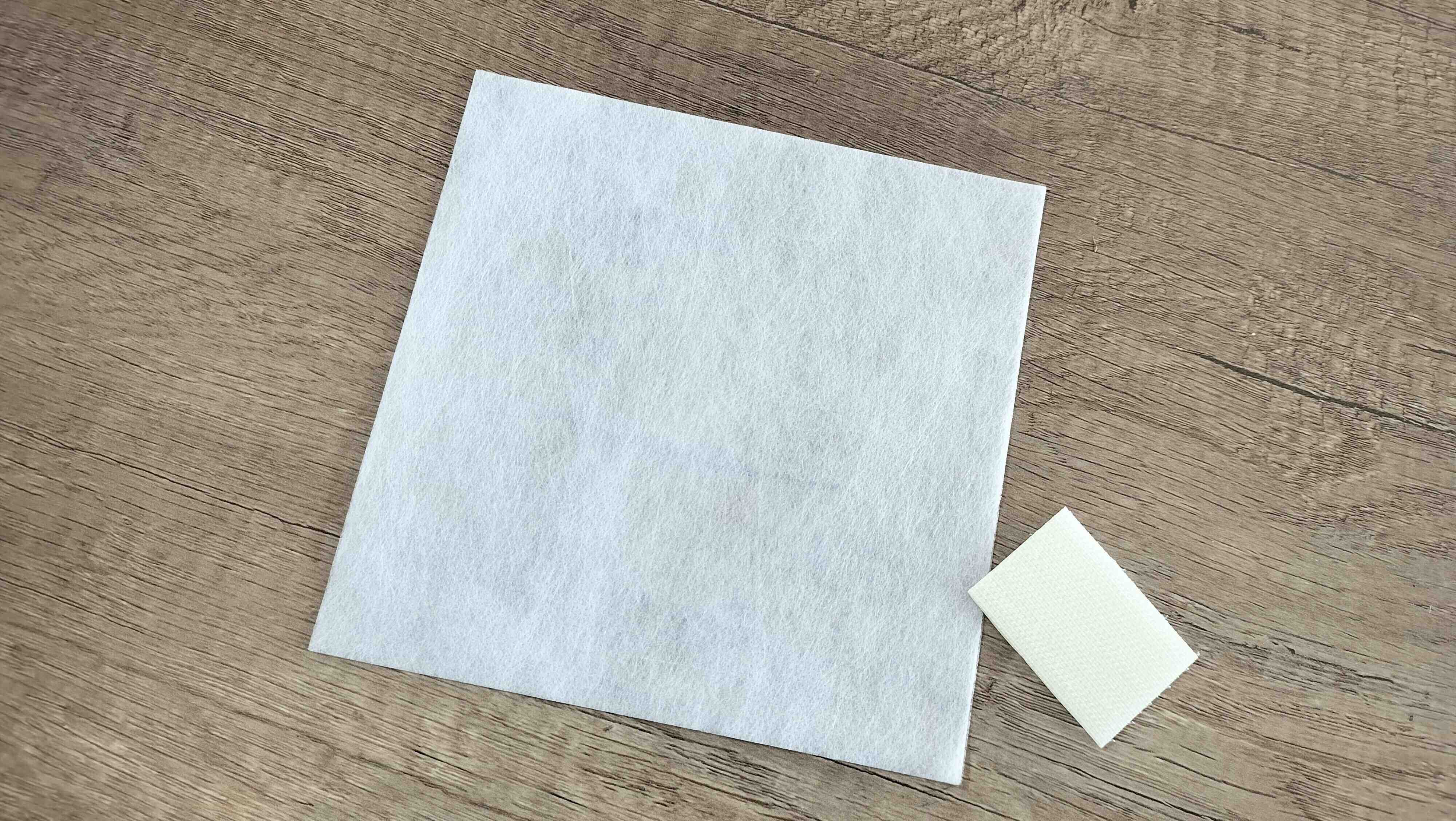 自由に貼り付け出来るタイプ