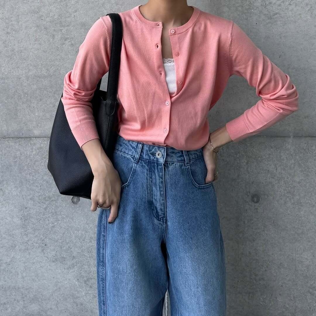 【ユニクロ】どの色にする?着回し自在「UVカットクルーネックカーディガン」コーデ集