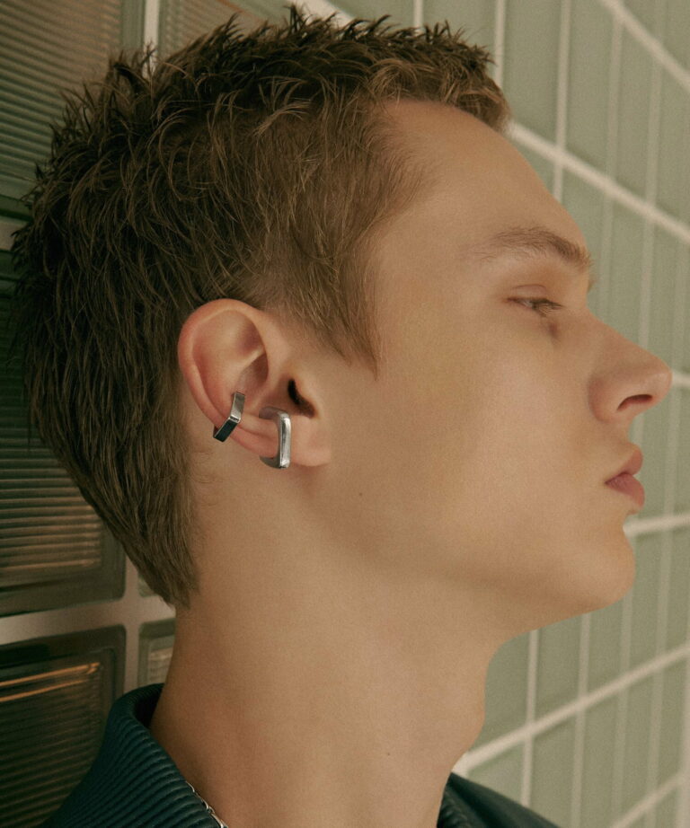 メンズイヤリングの人気ブランド8選！選び方やおすすめを詳しく紹介